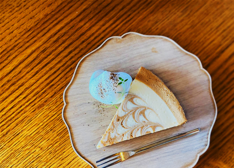 チーズケーキ