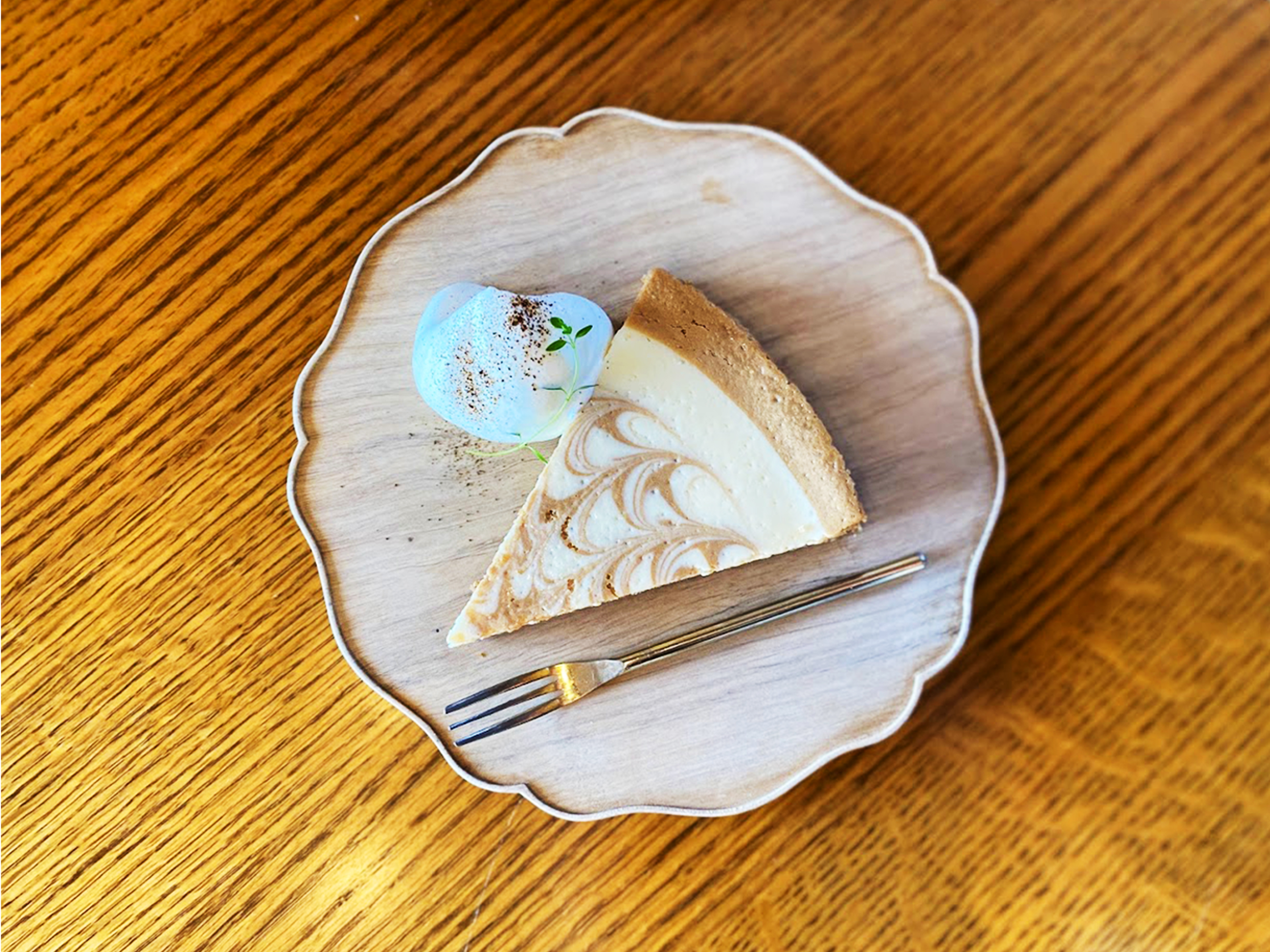 サロンドテクリハラ 紅茶のチーズケーキ