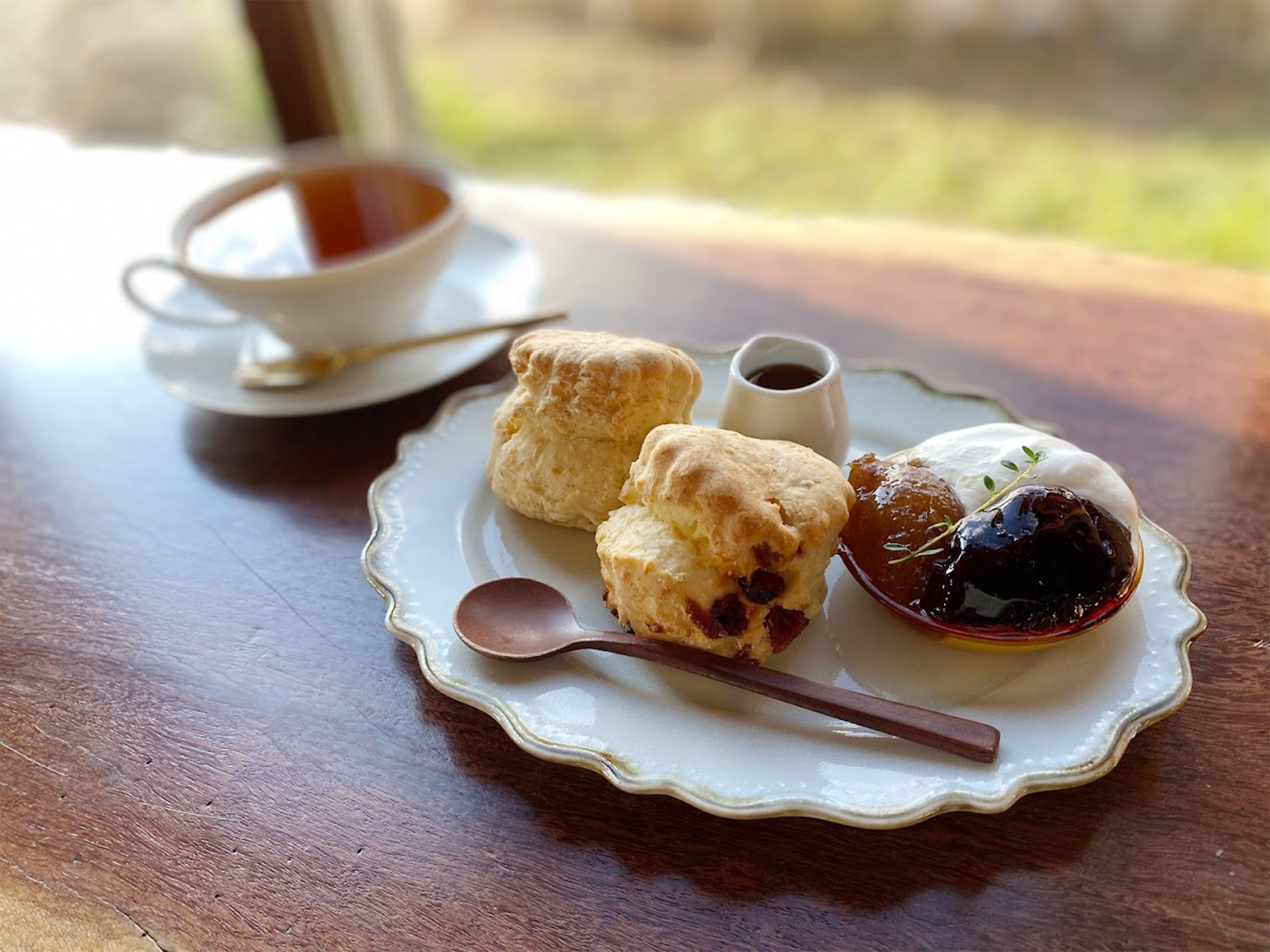 サロンドテクリハラ スコーン