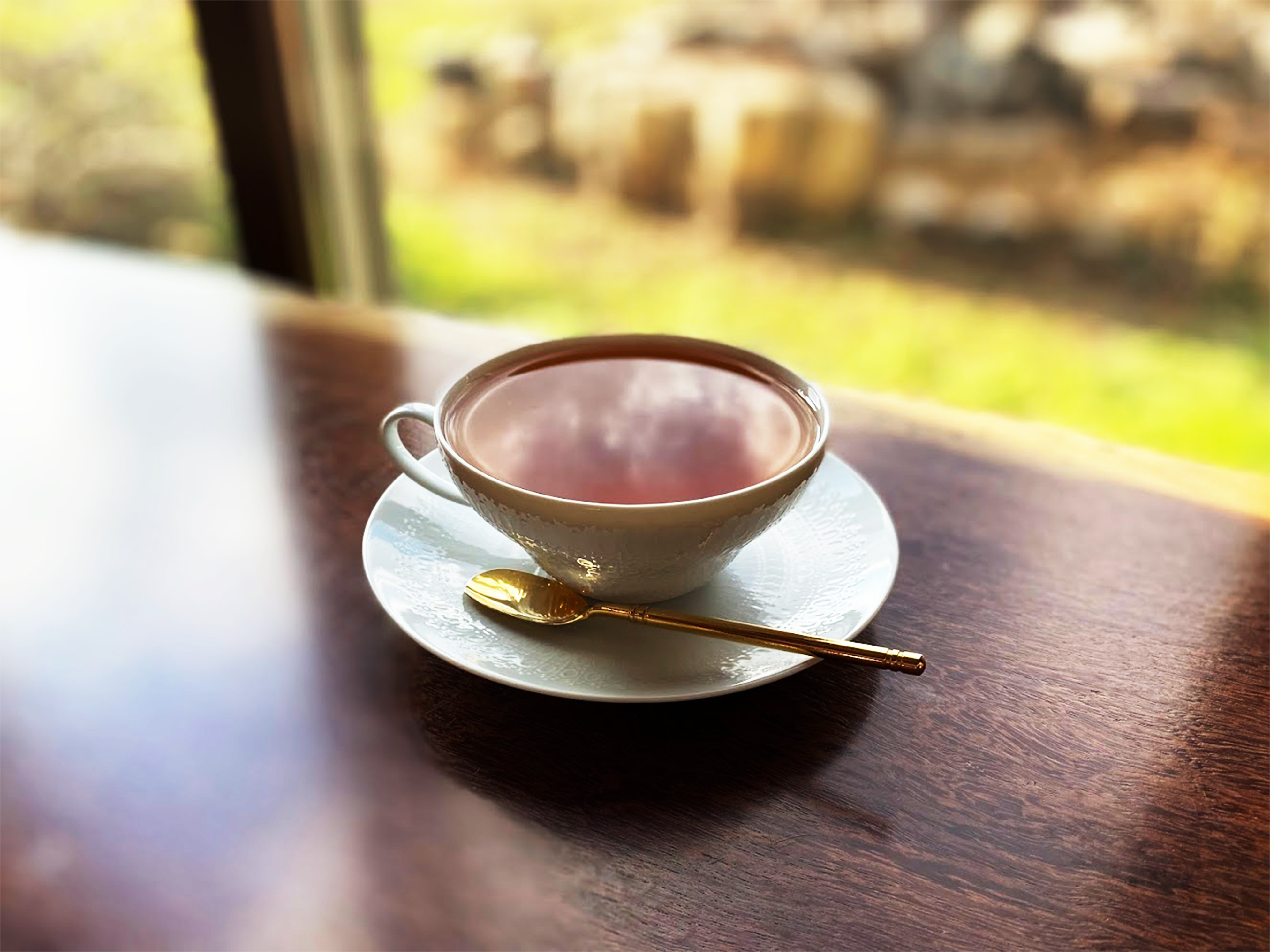 サロンドテクリハラ ストレートティー